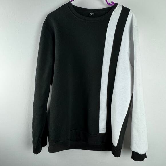 SHEIN Other - Shein Men's Black and White Crew Neck Sweater Shirt - Size XL Casual Sporty